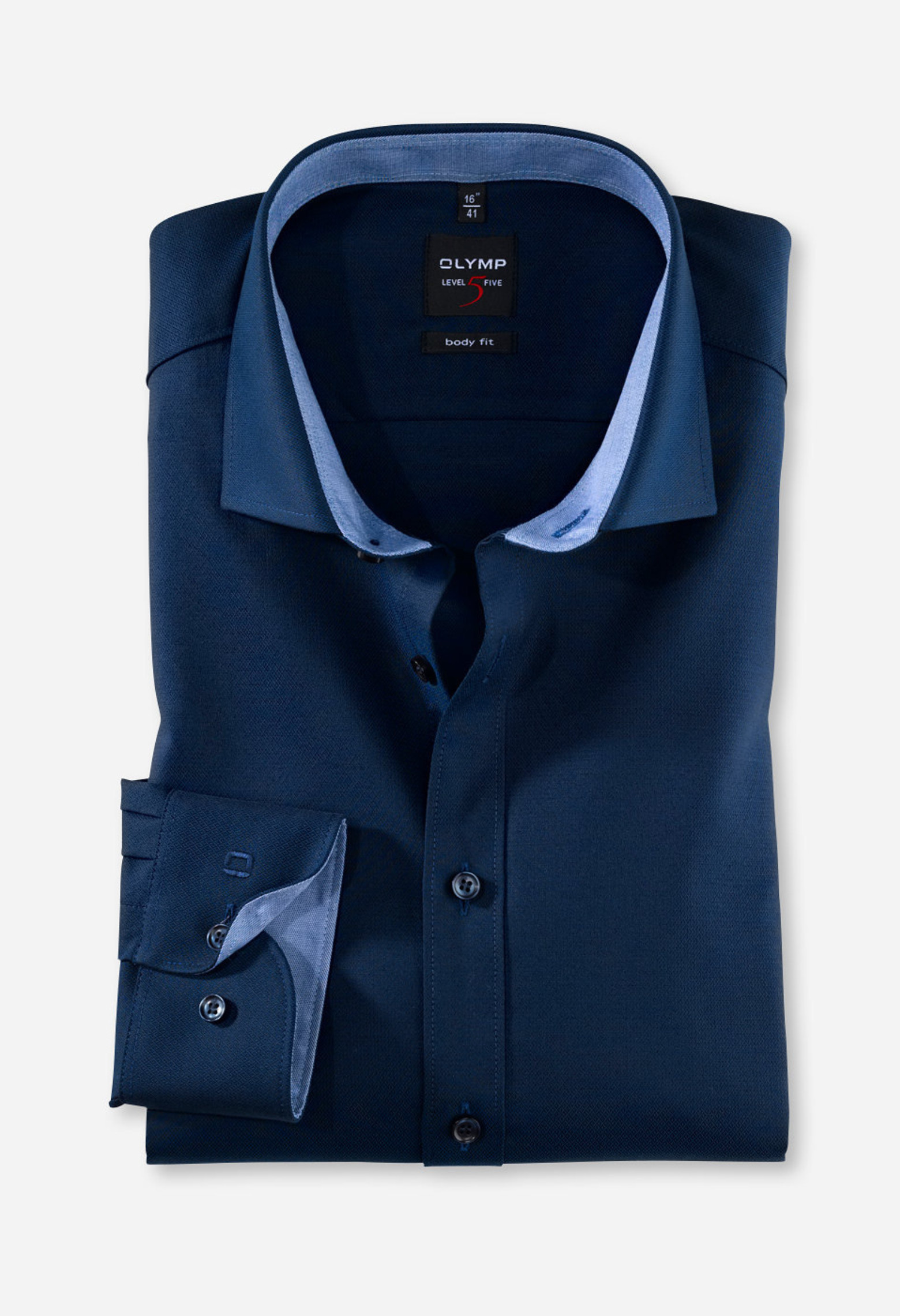 Chemise slim armurée bleue nuit : manches longues.